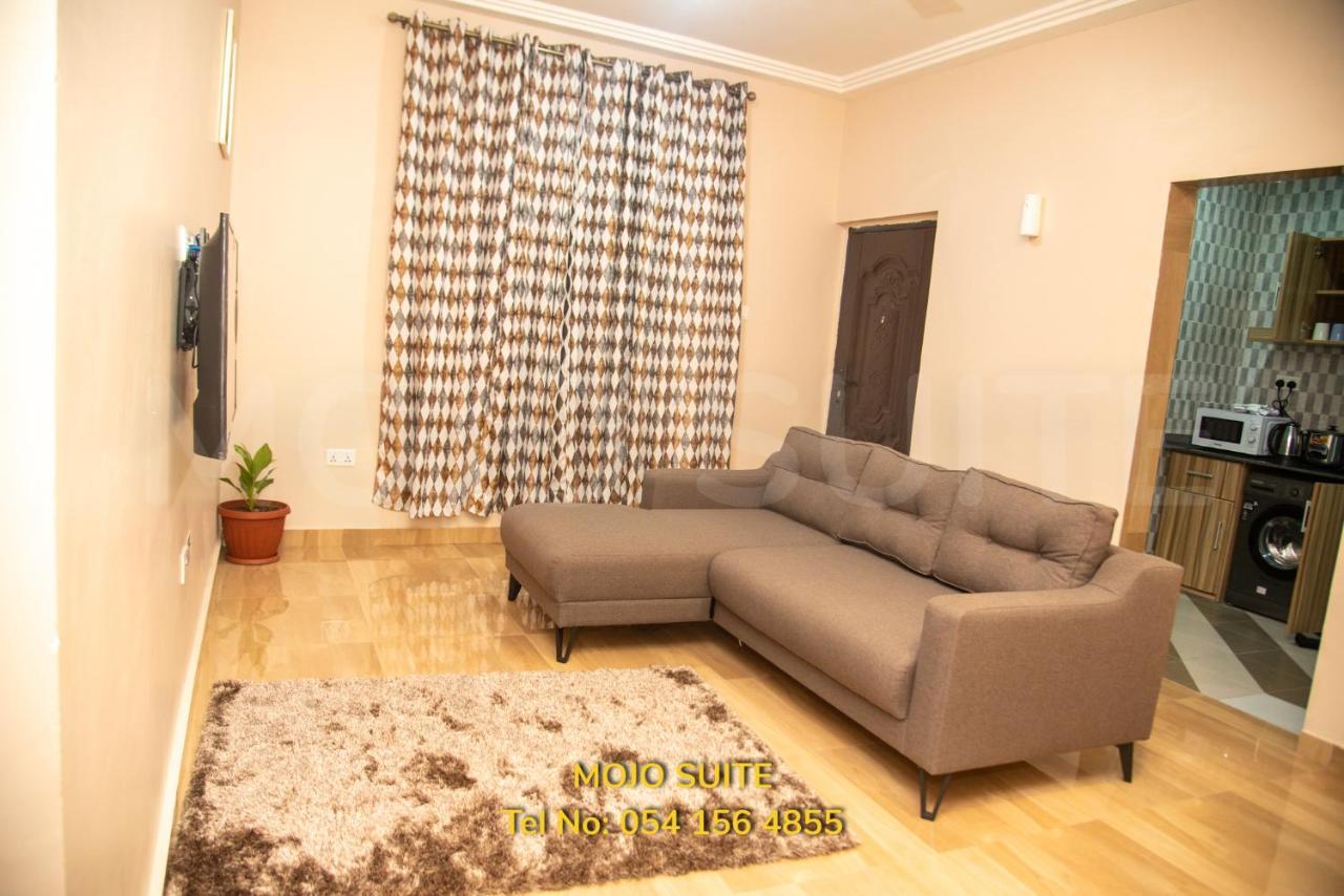 Mojo Apartment, テマ エクステリア 写真