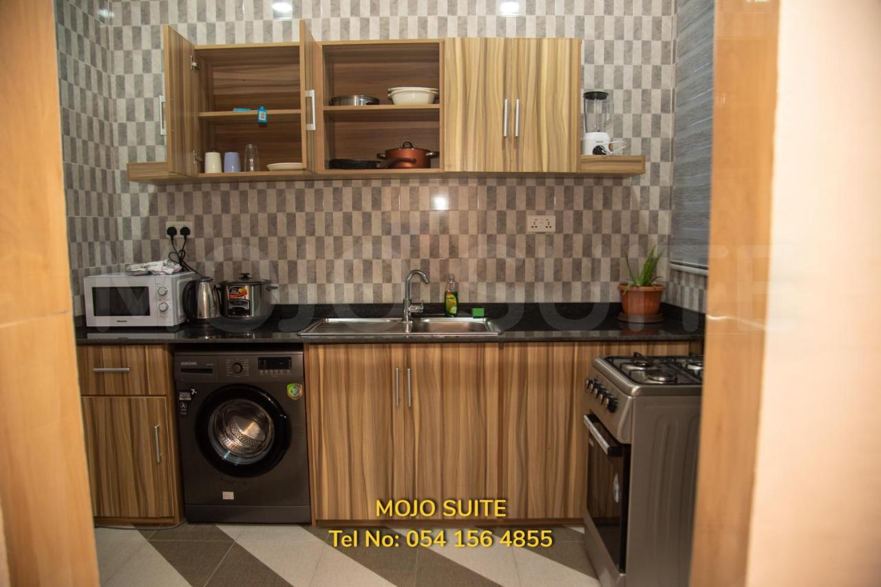 Mojo Apartment, テマ エクステリア 写真